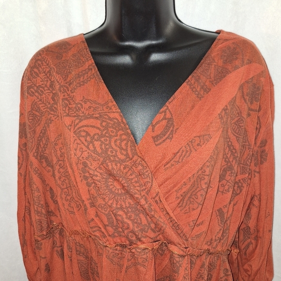 Women's Rust Floral Blouse - Picture 2 of 5